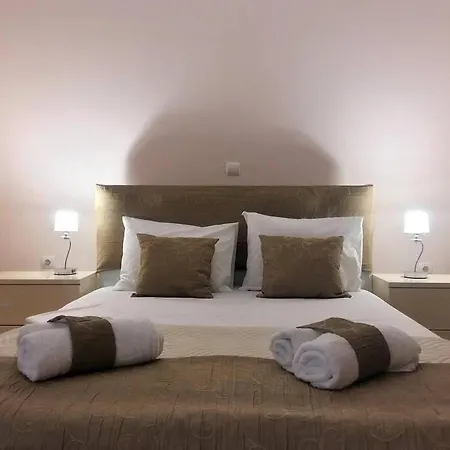 Sea And Mountains View Lejlighed